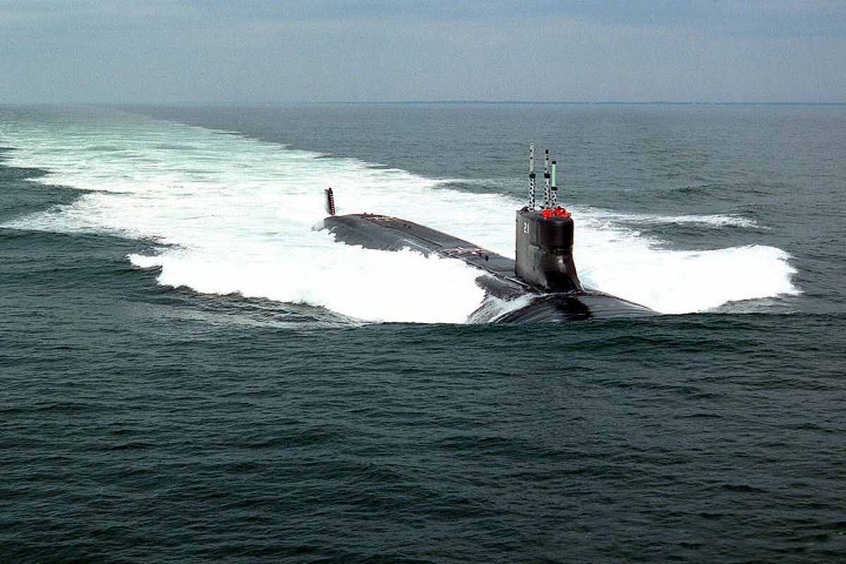 Ngoài ra, yêu cầu thể chất của lính tàu ngầm cũng cao hơn hẳn so với các lực lượng khác trong quân đội, đặc biệt là yếu tố tâm lý luôn được ưu tiên hàng đầu.