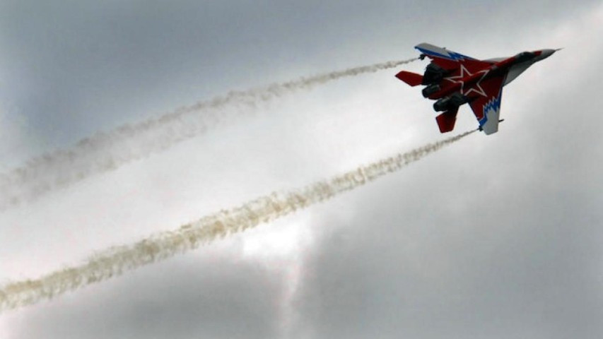 Nhưng trên hết, việc mất tới 5 máy bay chiến đấu hiện đại chỉ trong vòng chưa tới 1 tháng là đòn giáng mạnh vào triển vọng xuất khẩu của Nga bởi chắc chắn đối tác sẽ đặt câu hỏi liên quan đến chất lượng phương tiện.