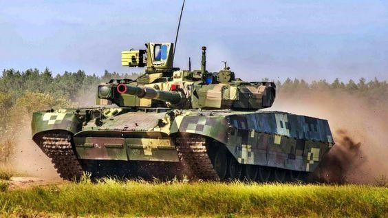 Xét thấy những chiếc T-64 và T-80 lỗi thời đang được cất giữ không thể mang lại mức độ an ninh cần thiết, Kiev có thể đặt mua xe tăng từ nước ngoài thay vì sản xuất T-84 Oplot để tung vào chiến trường miền Đông.