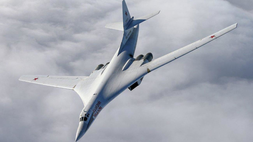 Tuy mang dáng dấp giống với chiếc Tu-160 ở bên ngoài, nhưng Tu-160M2 sẽ được làm mới hoàn toàn bên trong để tăng cường sức mạnh tấn công tầm xa.