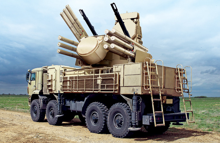 Căn cứ quân sự Balad là căn cứ lớn nhất của Mỹ ở Iraq, thiệt hại của vụ việc đáng lẽ đã phải cao hơn nhiều nếu không có sự hỗ trợ của các tổ hợp phòng thủ Pantsir của quân đội Iraq.