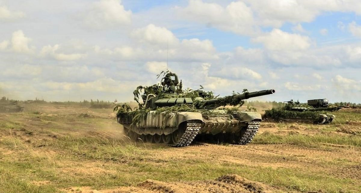 Hiện phiên bản mới nhất của dòng xe tăng này mang tên T-72B3 đã được Nga nâng cấp với nhiều cải tiến vượt trội. Tuy nhiên biến thể này mới chỉ được trang bị trong quân đội Nga. Nguồn ảnh: Pinterest.