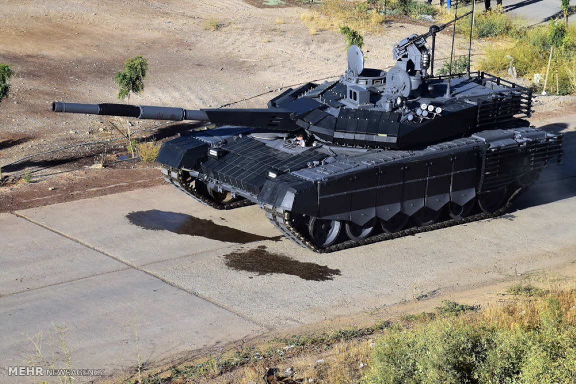 Cách đây chỉ hai ngày, quân đội Iran đã đưa tới khu vực biên giới giữa nước này với Azerbaijan vài trăm phương tiện thiết giáp cùng hàng nghìn binh lính.