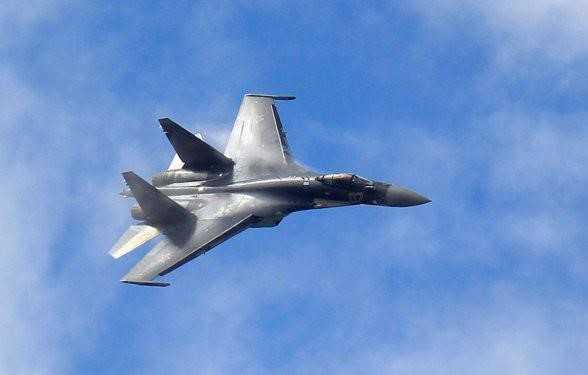 Chính vì thế trong vài năm tới, thập chí thập niên tới vai trò chiến đấu cơ chủ lực của Nga chưa thể trao cho Su-57 hay Su-75, đơn giản số lượng của chúng nếu có chế tạo cũng sẽ rất ít do vấn đề kỹ thuật và giá thành quá cao.