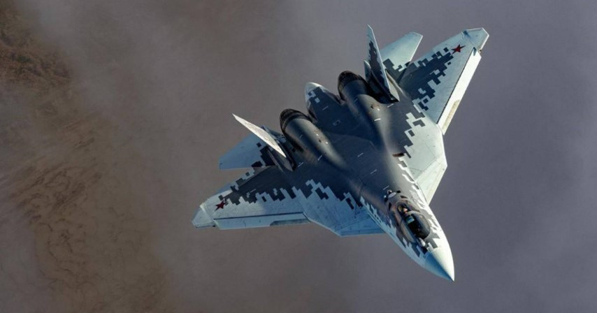 Nga còn cho biết, radar trên Su-35 có khả năng phát hiện các loại máy bay tàng hình có bề mặt tán xạ radar dưới 3m ở khoảng cách xa 100 - 150 km.