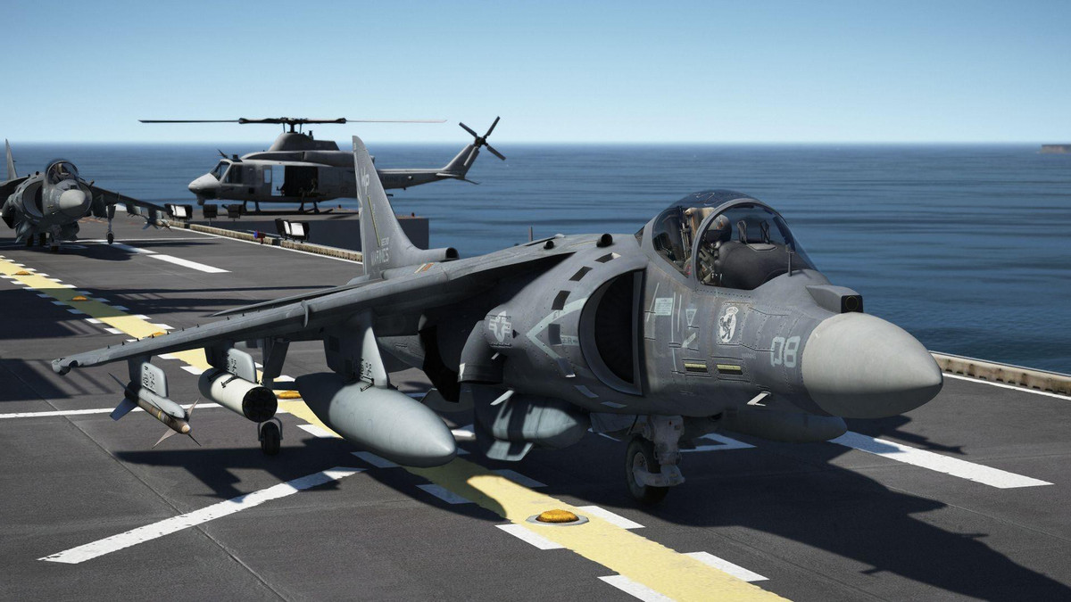 Với 6 giá treo vũ khí AV-8B Harrier II có thể mang theo tối đa 4,2 tấn vũ khí các loại.