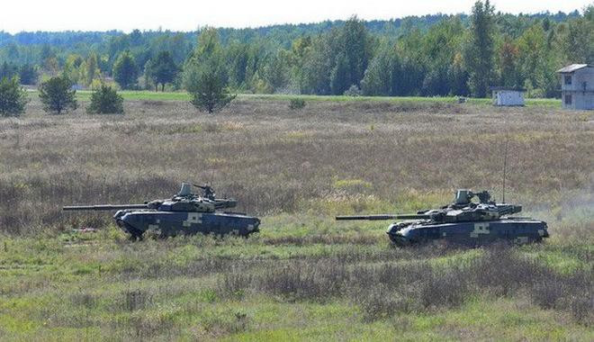 T-84 được trang bị hệ thống Zaslon bao gồm một radar phát hiện một "vật thể" bay đến và khai hỏa một đạn nổ về hướng viên đạn. Hệ thống Zaslon có thời gian phản ứng chỉ là 1 giây và có hiệu quả chống lại lựu đạn và, RPG và ATGM.