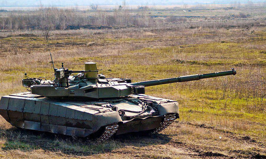 Bên cạnh đó, xe còn được trang bị hệ thống phòng vệ chủ động Varta gồm 3 hệ thống con: bộ cảnh báo laser, bộ gây nhiễu hồng ngoại và thiết bị tạo khói, đi kèm thiết bị quan sát toàn cảnh với cảm biến nhiệt.