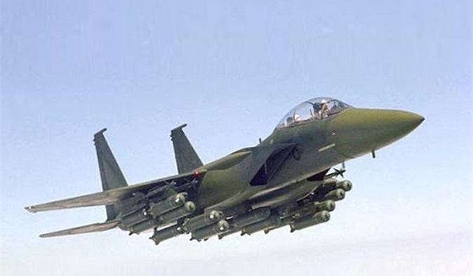 Phi cơ được tập đoàn Boeing bàn giao cho không quân Mỹ hồi đầu tuần để bay nghiệm thu, trước khi chuyển giao cho không quân Qatar thông qua chương trình bán vũ khí cho nước ngoài của chính phủ Mỹ. Không quân Mỹ thông báo đang mở cuộc điều tra sự cố, chưa cho biết nguyên nhân dẫn tới sự việc.