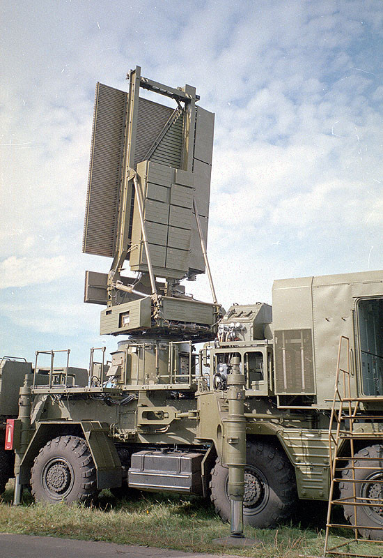 Những ưu điểm của tổ hợp radar 96L6E2 cũng chính là lý do khiến Việt Nam lựa chọn dòng radar này để trang bị cho các tổ hợp tên lửa phòng không S-300PMU1 trong quá khứ. Nguồn ảnh: BMDP.