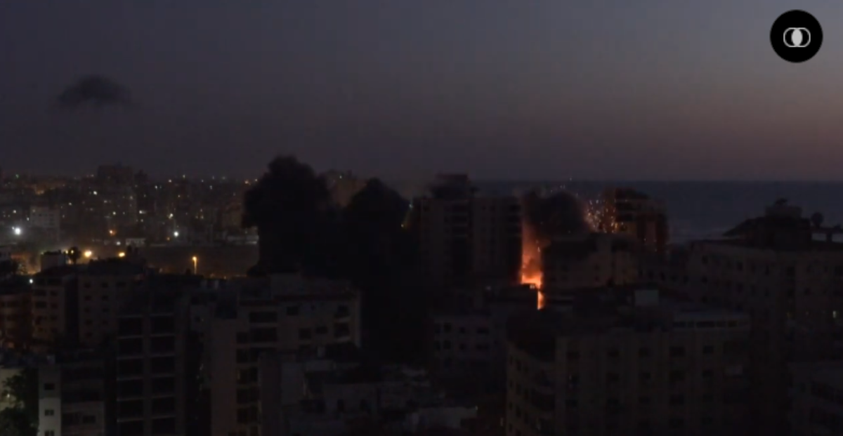 Phía Israel khẳng định, tin tình báo của họ chắc chắn rằng bên trong tòa nhà này có văn phòng của lực lượng Hamas.