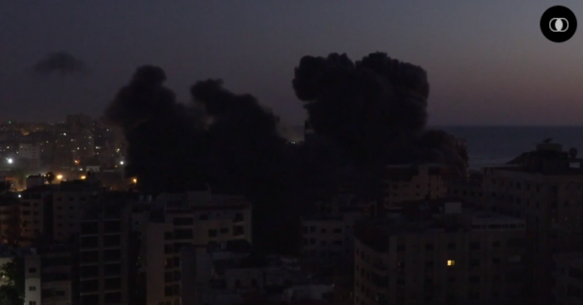 Gaza cho biết có ít nhất 32 người, trong đó bao gồm 10 trẻ em, tất cả đều là người Palestine đã thiệt mạng trong cuộc không kích của Israel ở Dải Gâz.