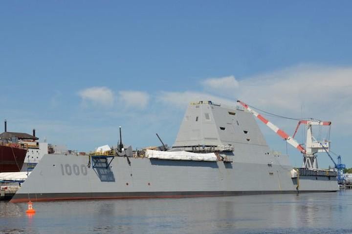 Sở dĩ có nhận định trên là bởi phần lớn những gì được lên kế hoạch lắp đặt ban đầu (bao gồm cả thiết bị radar và vũ khí) đều không có mặt, hoặc bị loại bỏ hoàn toàn sau lần triển khai đầu tiên.