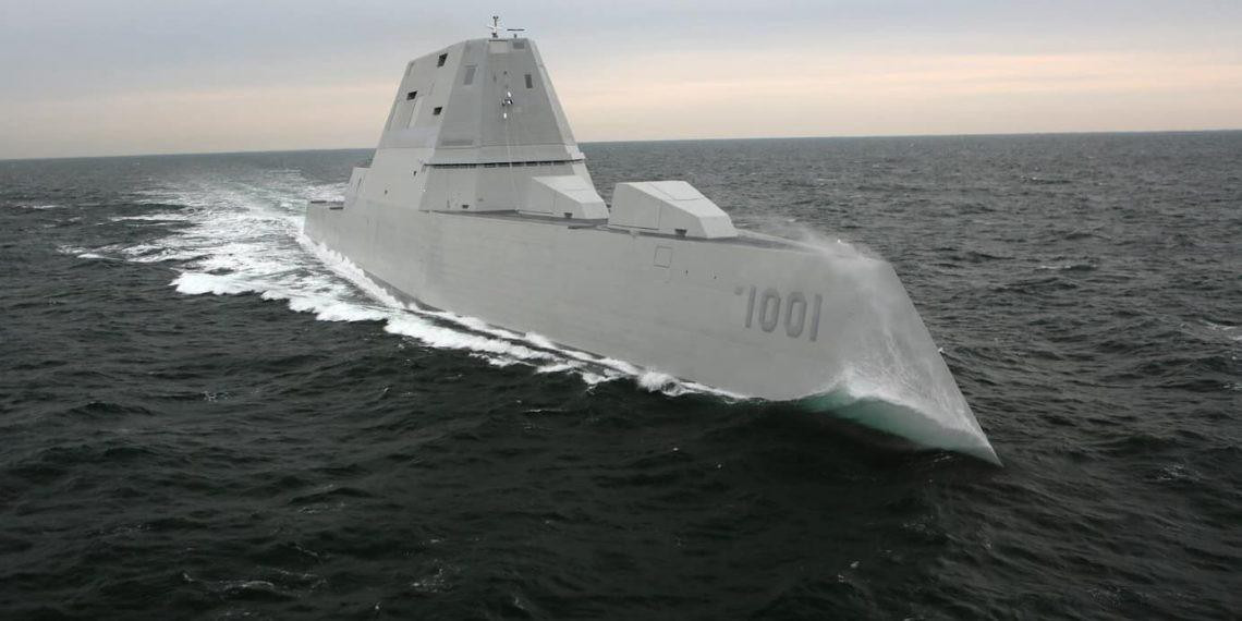 Đáng ngạc nhiên là những tuyên bố này lại trở thành một lý do khác để chỉ trích chương trình sử dụng tàu khu trục tàng hình thế hệ mới của hải quân Mỹ.