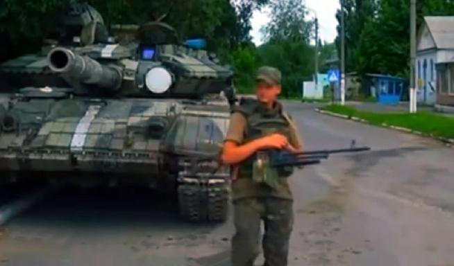 T-64BV xuất hiện lần đầu vào năm 1985, Liên Xô hy vọng rằng, dòng xe tăng này sẽ đủ sức đè bẹp các xe tăng của NATO.