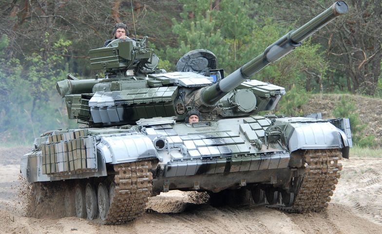 T-64BV thực ra là phiên bản nâng cấp của dòng xe tăng T-64B vốn ra đời từ đầu thập niên 1970.