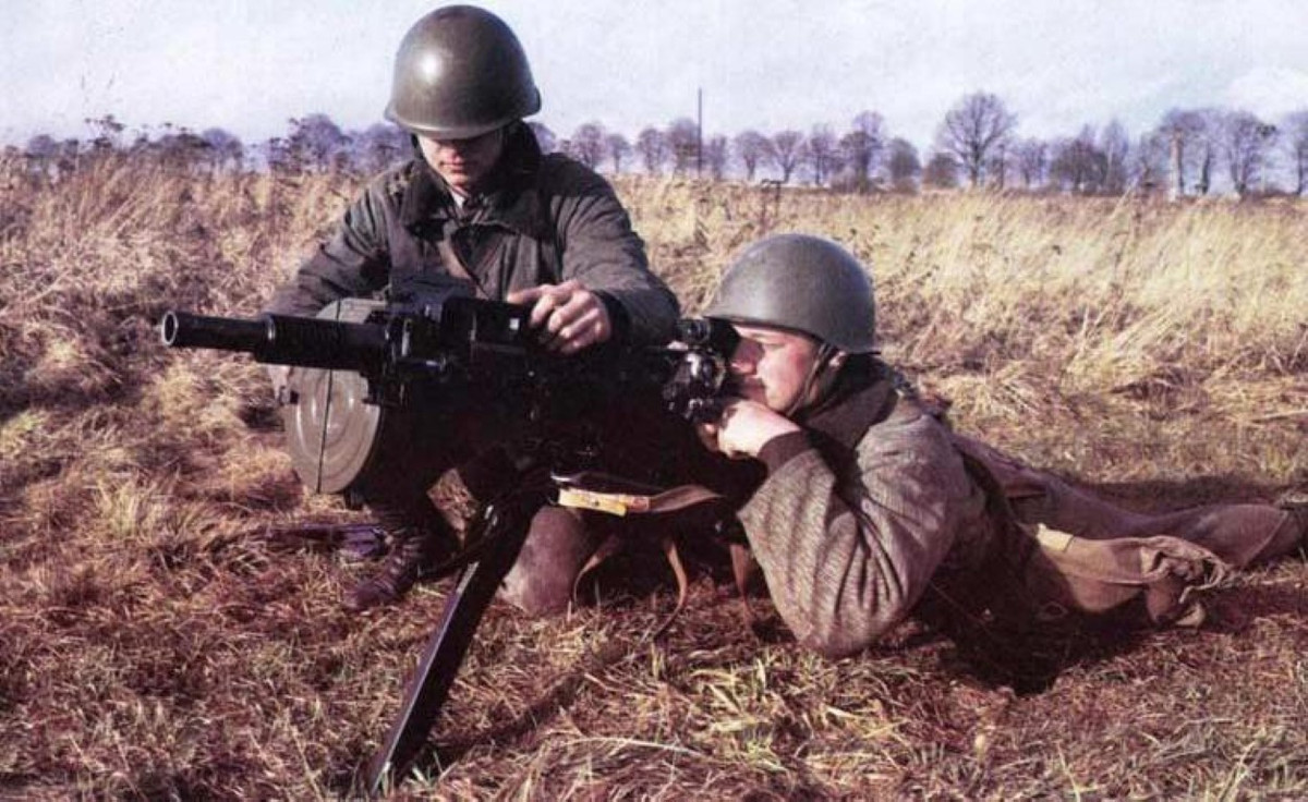 Trong bối cảnh quân đội Ukraine đang tăng cường các hoạt động quân sự tại miền Đông nhằm chống lại phe ly khai thân Nga. việc Moscow nhanh chóng ra mặt cung cấp vũ khí cũng là điều dễ hiểu.