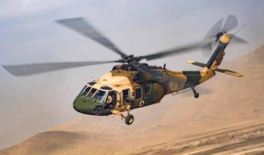 Các biến thể UH-60 sau đó được sản xuất cho Hải quân, Không quân và Tuần duyên của Mỹ.