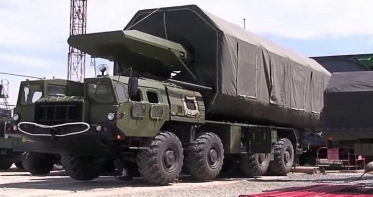 Ông Kedmi nói rõ, Avangard của Nga là một hệ thống tên lửa chiến lược với đầu đạn siêu thanh. Các nhà thiết kế Mỹ hiện chỉ đang nói về triển vọng tạo ra một cái gì đó tương tự, nhưng với đặc điểm kỹ thuật kém hơn và họ thậm chí vẫn chưa bắt đầu công việc.