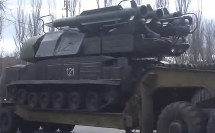 "Chúng tôi xác định được người này trong số các tay súng ly khai vận chuyển tên lửa từ đại đội vận tải ở Donetsk", Mayakov, quan chức SBU nói. "Ba năm sau, chúng tôi bắt người này khi anh ta đang vượt biên từ Nga vào Ukraine mà không hay biết đã bị nghi ngờ. Anh ta đang thụ án tù ở Ukraine".