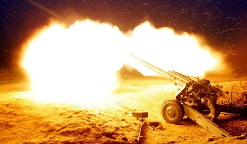 2A65 Msta-B có trọng lượng lên tới 6,8 tấn, cần tới kíp pháo thủ tới 6 -11 người để đảm bảo vận hành chiến đấu.