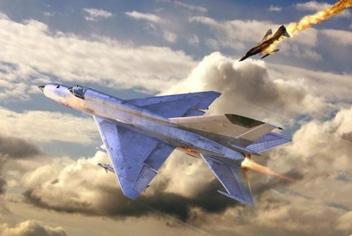 Tuy nhiên họ đã phải trả một giá đắt khi bị bắn cháy rất nhiều, thậm chí ngay cả tiêm kích MiG-17 vốn có tốc độ cận âm, không được trang bị tên lửa không đối không cũng đủ sức hạ F-4 Phantom II.