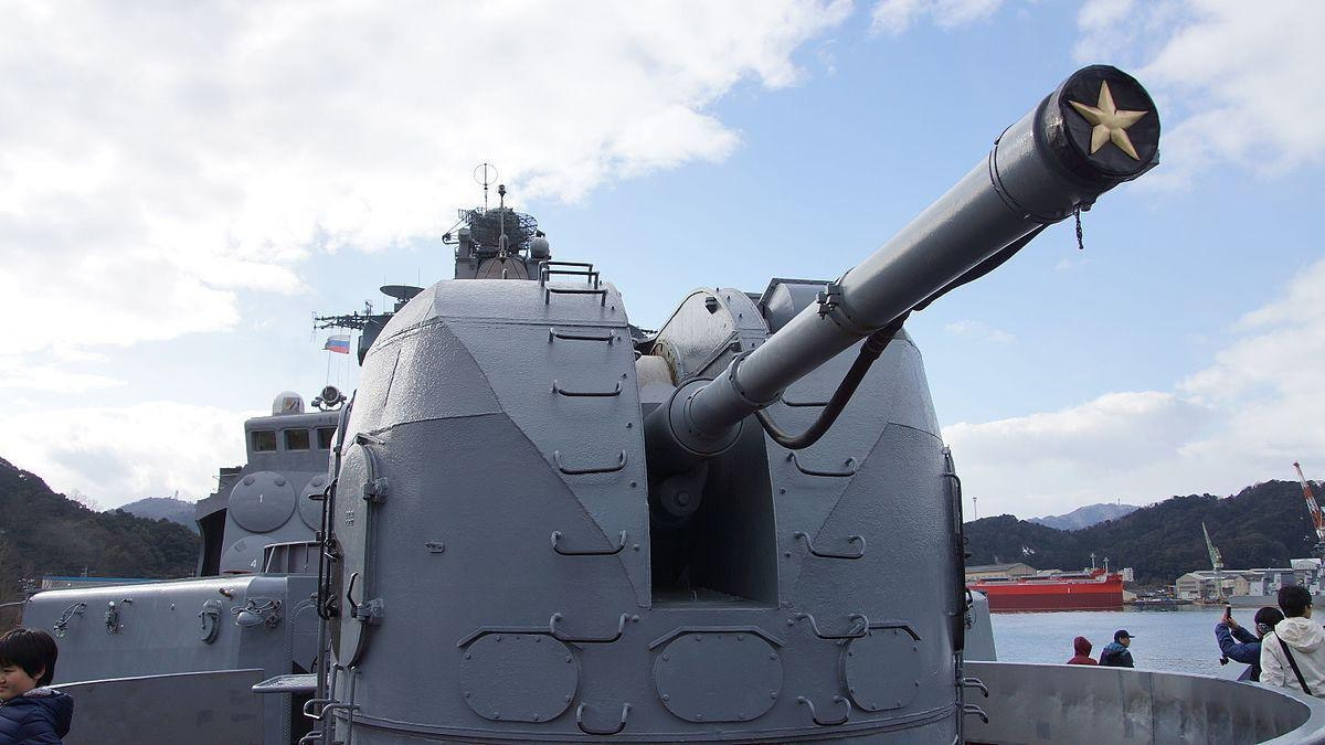 Tuy vậy năng lực tác chiến cự ly ngắn của chúng lại không thể so sánh với Hải quân NATO hay Trung Quốc, khi pháo hạm của Nga vừa có kích thước nhỏ hơn lại thua kém về độ chính xác.