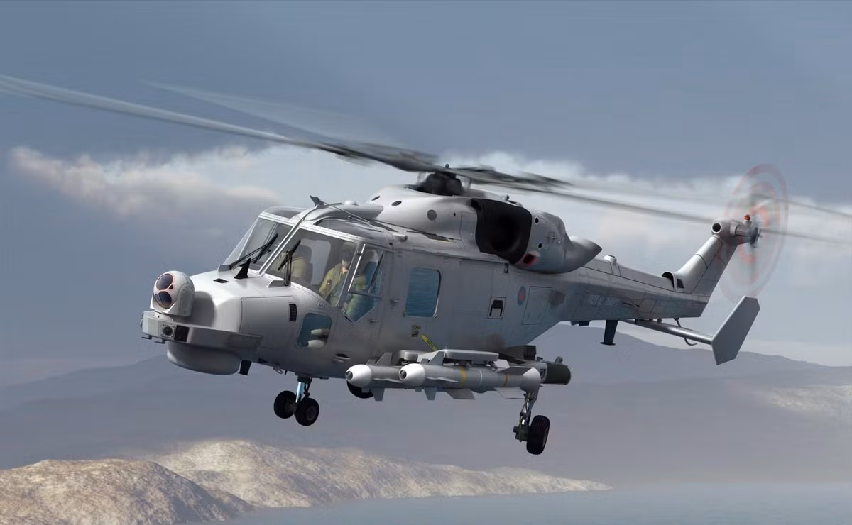 Với hệ thống sonar tiên tiến, radar Seaspray 7000 có tầm quét xa, hệ thống gây nhiễu hiệu quả, cùng trang bị vũ khí mạnh mẽ đã biến trực thăng này thành loại vũ khí đáng sợ cho những lực lượng hải quân trang bị chúng.