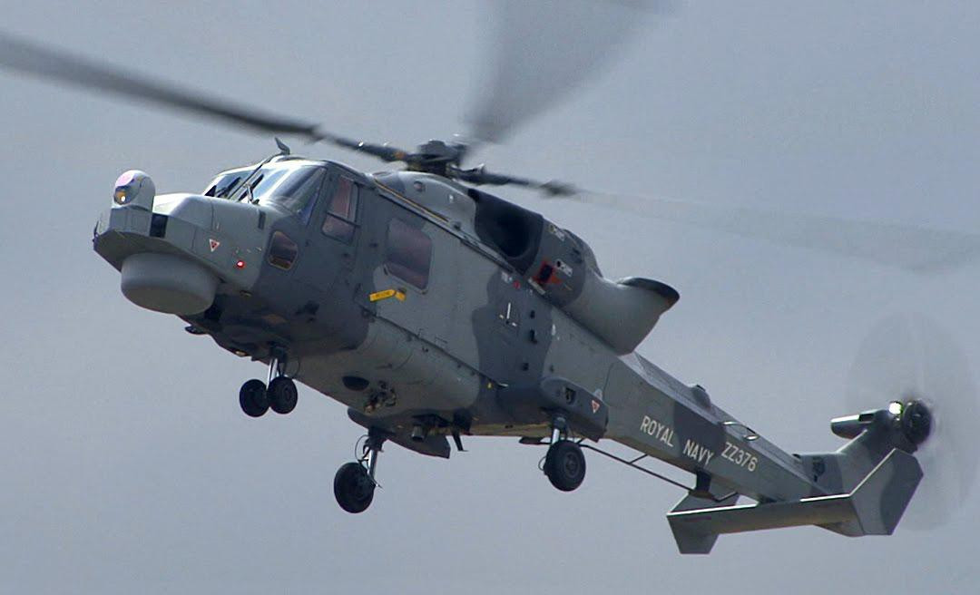 Vụ việc xảy ra giữa lúc căng thẳng Anh-Trung Quốc gia tăng vì nhiều vấn đề, bao gồm vấn đề Hồng Kông và lệnh cấm tập đoàn Huawei tham gia dự án mạng điện thoại di động thế hệ mới (5G) của Anh.