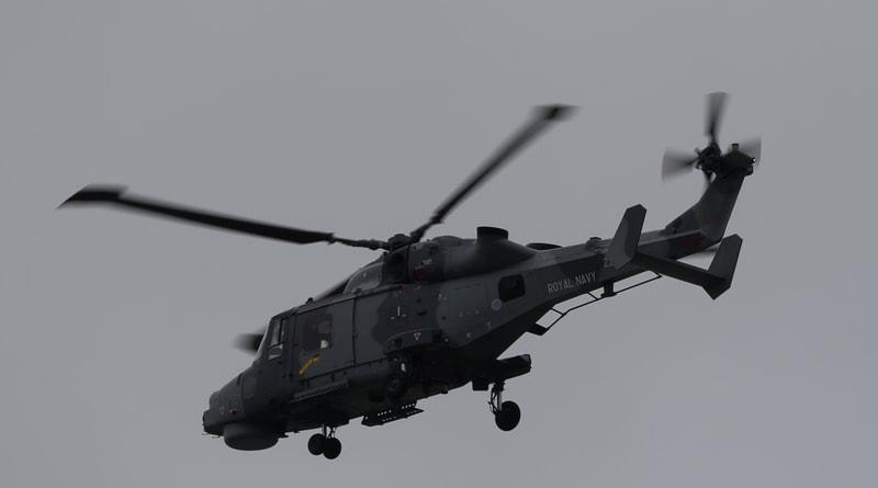 Căn cứ RNAS Yeovilton là nơi đóng quân của Lực lượng Trực thăng Commando, bao gồm trực thăng Merlin và trực thăng Wildcat. Lực lượng Trực thăng Commando sẽ tham gia nhóm tác chiến tàu sân bay HMS Queen Elizabeth (Nữ hoàng Elizabeth) dự kiến được triển khai đến Biển Đông trong năm nay, theo tờ Daily Mail.
