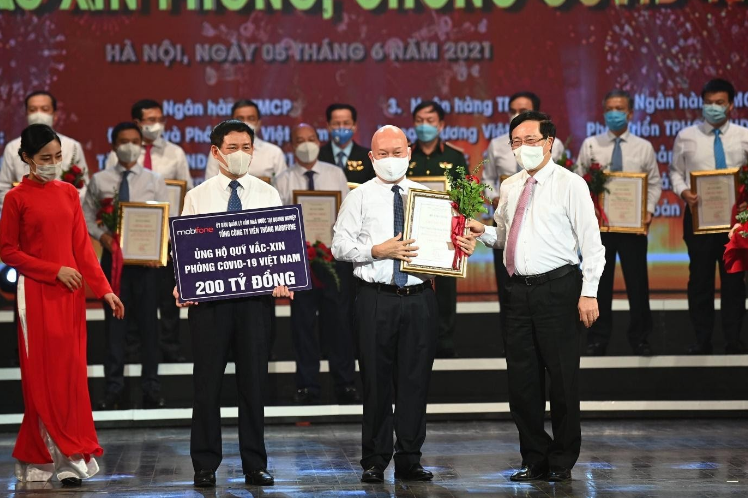 MobiFone day manh cac san pham dich vu, dong hanh cung muc tieu kep cua Chinh phu-Hinh-3