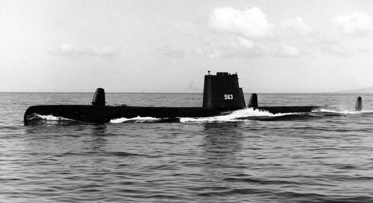 Hy hữu vụ tàu ngầm Mỹ bị chìm do trúng ngư lôi do chính nó bắn ra Hy huu vu tau ngam My bi chim do trung ngu loi do chinh no ban ra