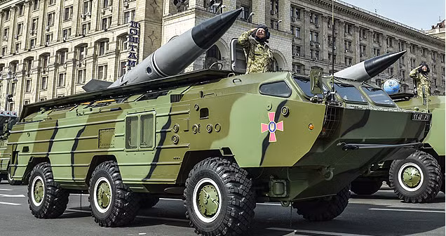 Tổ hợp tên lửa Tochka-U là biến thể nâng cấp của Tochka được phát triển từ năm 1968 nhằm thay thế rocket chiến trường FROG-7B.