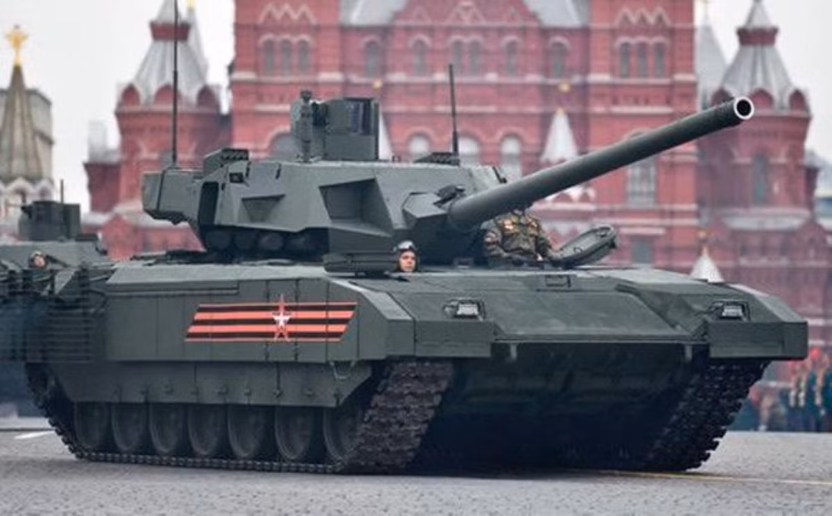 "Một đại đội xe tăng T-14 Armata của Nga có thể tiêu diệt hoàn toàn một lữ đoàn xe tăng của bất kỳ quốc gia thành viên NATO nào mà không bị tổn thất gì", trang Avia-pro của Nga cho biết.