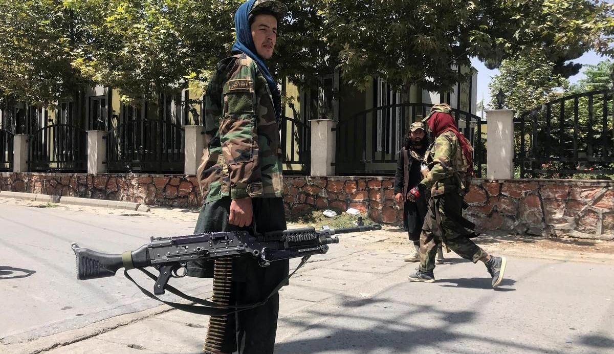 Taliban đã thu được hàng ngàn khẩu súng máy M240 với các biến thể khác nhau từ tay quân đội Afghanistan.