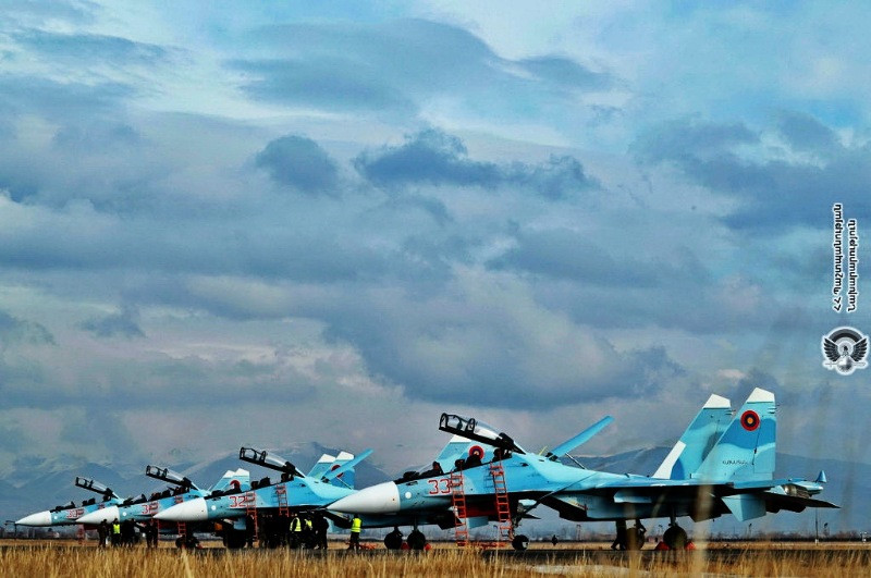 Việc Armenia đưa tiêm kích Su-30SM bay tuần tra được cho là bằng chứng cho thấy, nước này đã bằng cách nào đó, sở hữu được vũ khí cho loại tiêm kích này.