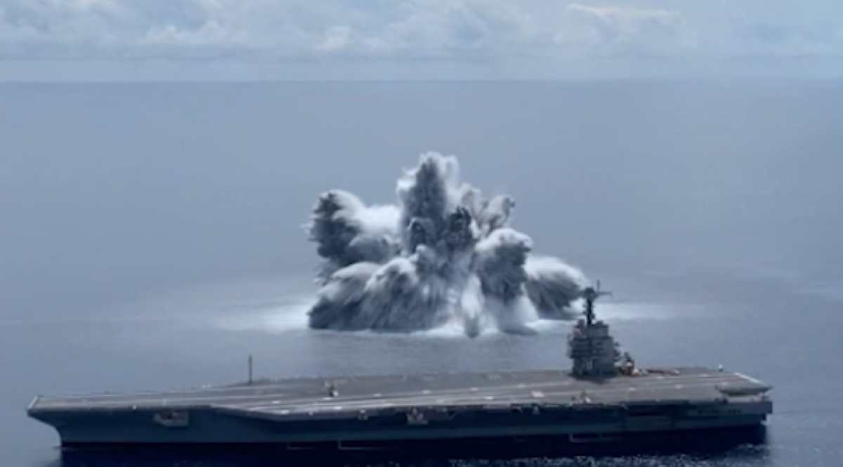 Có rất nhiều nguyên nhân có thể tạo ra các vụ rung lắc mạnh cho tàu chiến, ví dụ bị đối phương tấn công trúng, hoặc cũng có thể là do tự nhiên như bão trên biển.