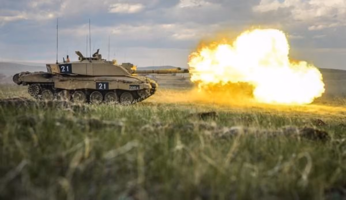 Thiết kế của xe tăng mang tính mô-đun, tạo điều kiện thuận lợi cho việc sửa chữa và nâng cấp. Nó sẽ mang lại cơ hội xuất khẩu và sẽ hỗ trợ trường hợp Vương quốc Anh tham gia vào bất kỳ chương trình xe tăng quốc tế nào trong tương lai.