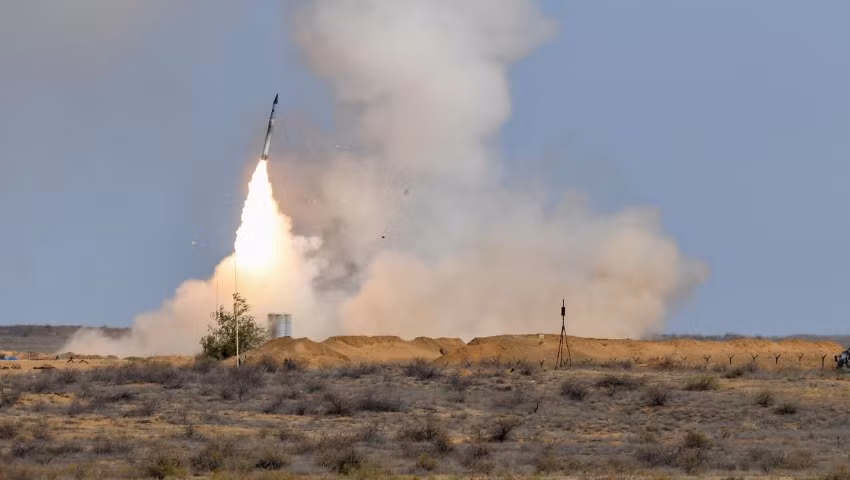 Với những tính năng vượt trội, S-400 được đánh giá là một trong những vũ khí phòng không hàng đầu thế giới.