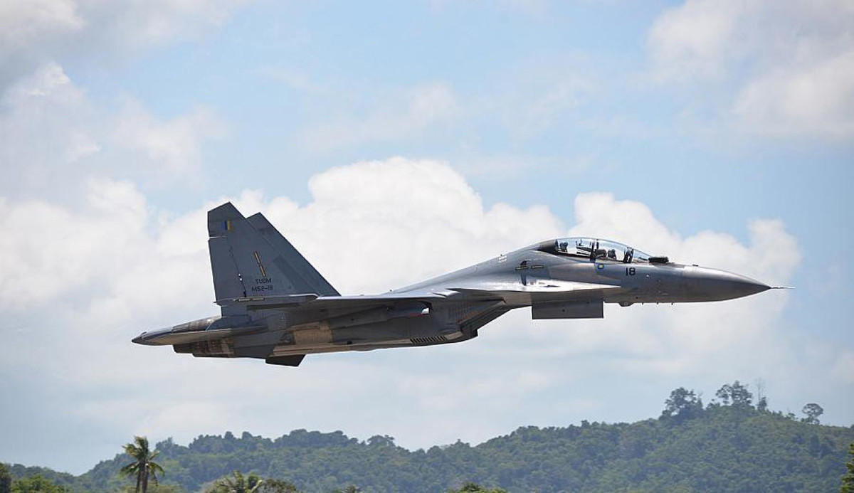 Đây chính là điều tạo nên sự đặc biệt đầy sức mạnh của phi đội 18 chiếc Su-30MKM của Malaysia.