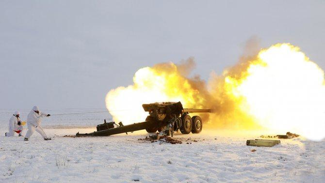 Lực lượng vũ trang Ukraine đã chuyển ít nhất 27 khẩu pháo cỡ nòng 152 mm đến khu vực chỉ cách nơi phe ly khai chiếm giữ có 5km.