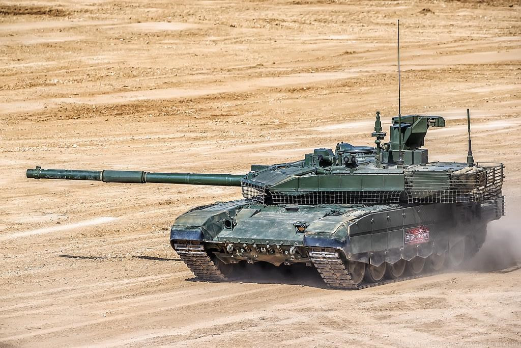 Một trong những tính năng chính của xe tăng T-90M nữa là khả năng chia sẻ dữ liệu với các phương tiện khác trong thời gian thực. Điều này sẽ giúp các xe tăng phối hơp hiệp đồng tác chiến hiệu quả.