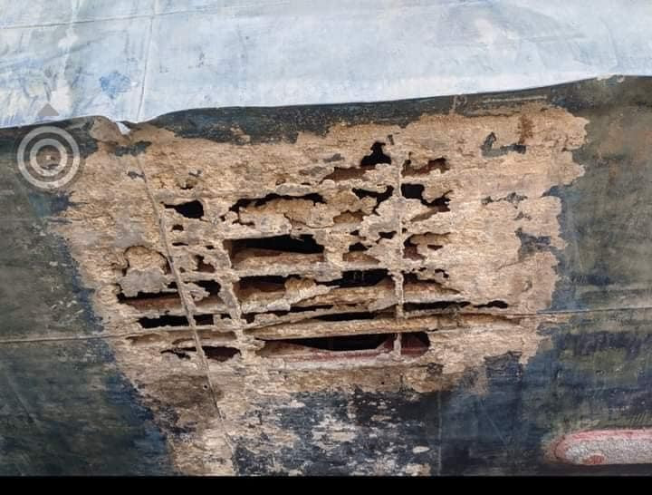 Phần thân vỏ của "Quái vật biển Caspian" đã bị mục nát dần sau 40 năm bị lãng quên.