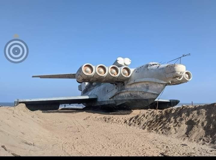 "Quái vật biển Caspian" được thiết kế theo kiểu phương tiện Ekranoplan, một dạng máy bay nhưng không thể bay quá cao, chỉ bay là là mặt nước ở khoảng cách vài mét.