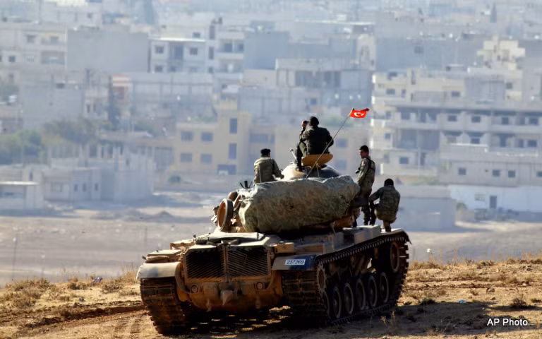 Việc Thổ Nhĩ Kỳ rút lui khỏi Idlib được đánh giá là quyết định đúng đắn của Thổ Nhĩ Kỳ, khi bảo vệ được quân số trước sức tiến công cực kỳ mạnh của Nga và Syria.