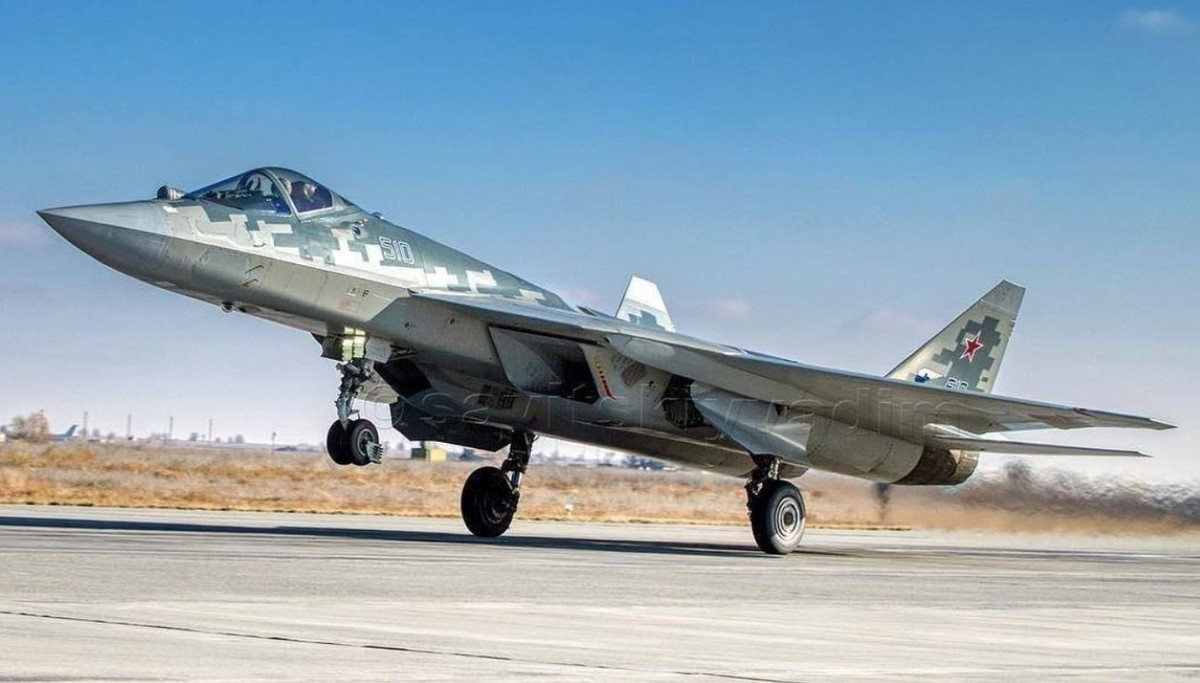 Số lượng vũ khí này là nhiều gấp đôi so với các loại tiêm kích chiến đấu phổ biến của Nga hiện nay - vốn dĩ chỉ thường mang được tối đa 8 tấn vũ khí.