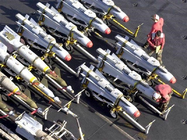 Tuy nhiên thế giới đang thay đổi nhanh chóng, các quốc gia có tiềm lực hạt nhân đang mở rộng kho vũ khí. Ngoài ra tiếng nói từ Tokyo và Seoul ngày càng lớn, cho rằng họ cần gia nhập câu lạc bộ hạt nhân.