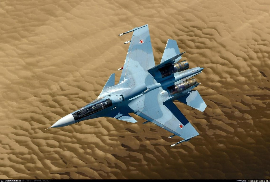 Su-30SM được thiết kế cho vai trò chiếm ưu thế trên không cũng như tấn công chính xác các mục tiêu mặt đất.