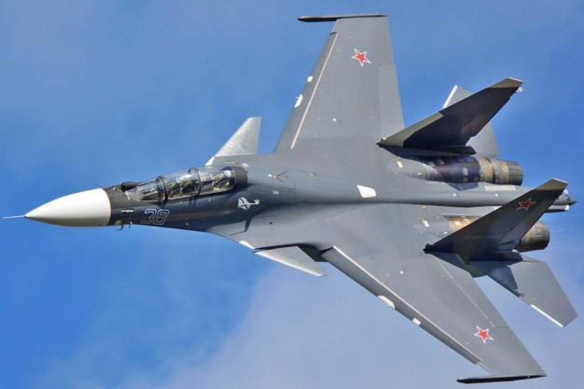 Su-30SM có chiều dài 21,9m, sải cánh 14,7m và chiều cao lên tới 6,3m.