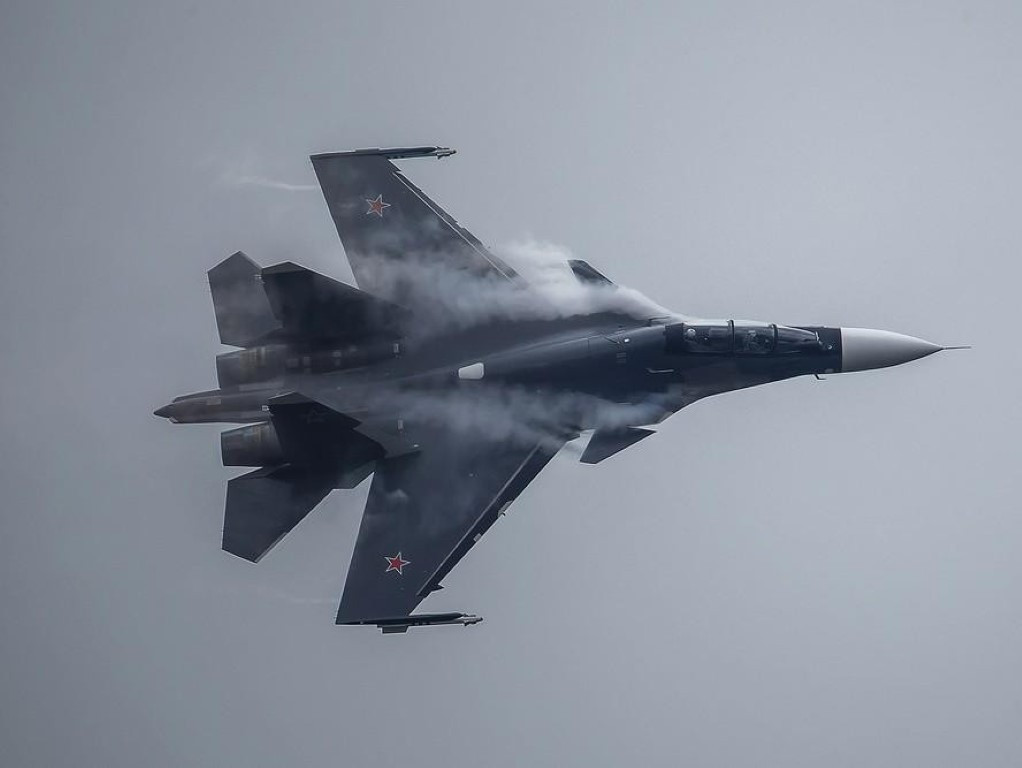 Năng lực chiến đấu của Su-30SM được đánh giá tiệm cận với Su-35, loại máy bay mạnh nhất hiện nay trong biên chế không quân Nga.